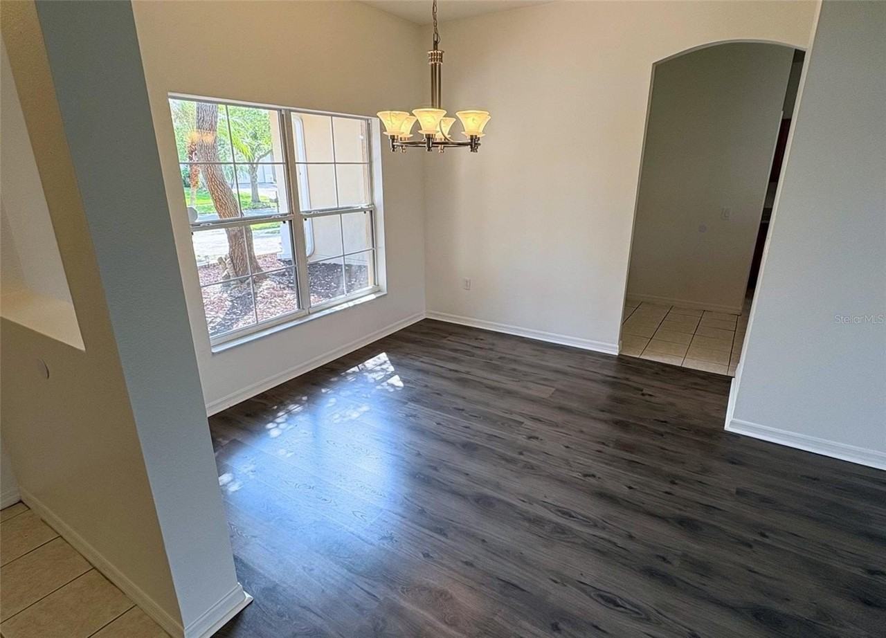 3637 Weatherfield Dr - Photo 5 of 21