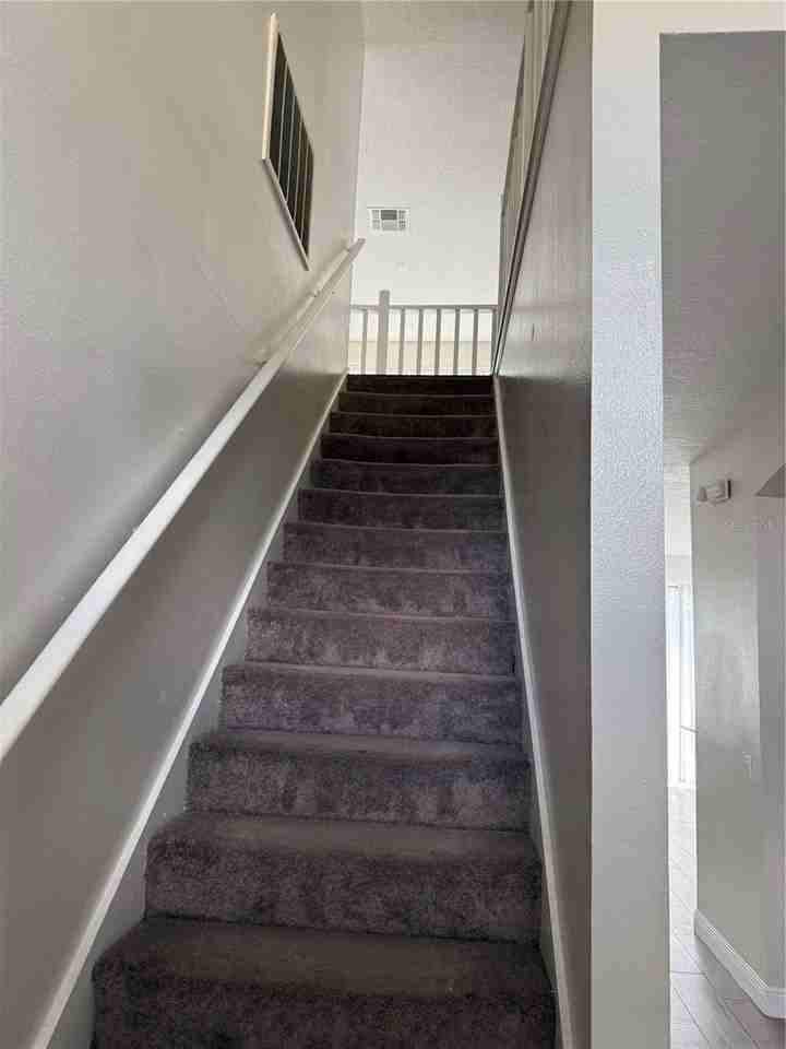 338 Holborn Loop - Photo 6 of 45