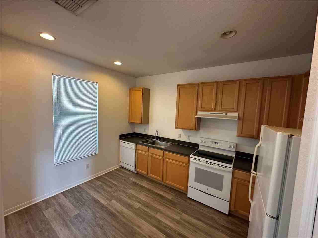 4205 Austen Falls Ln - Photo 6 of 22