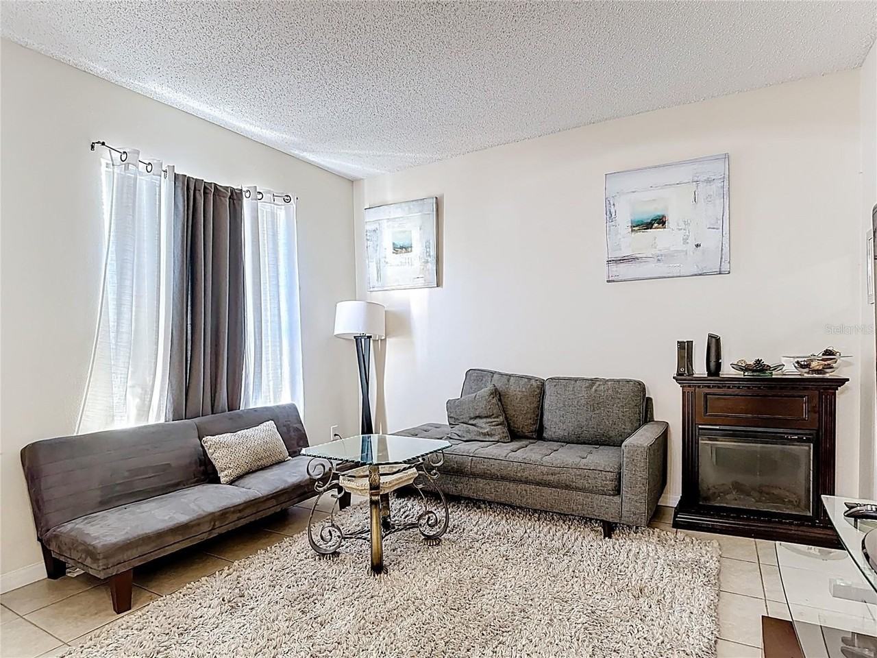 635 Knollwood Dr - Photo 6 of 50