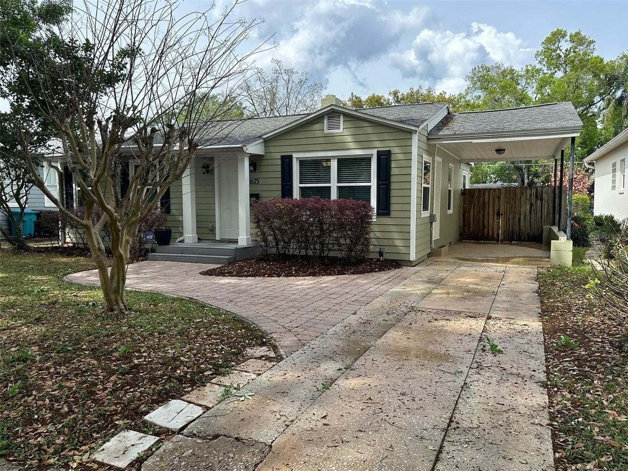 625 W King St - Photo 2 of 20