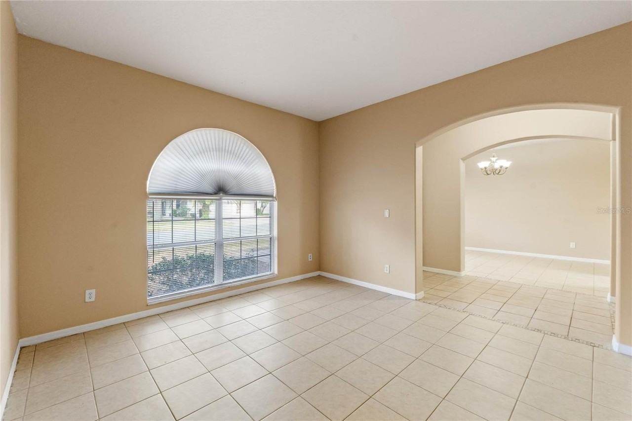 15318 Harvest Blvd - Photo 3 of 32