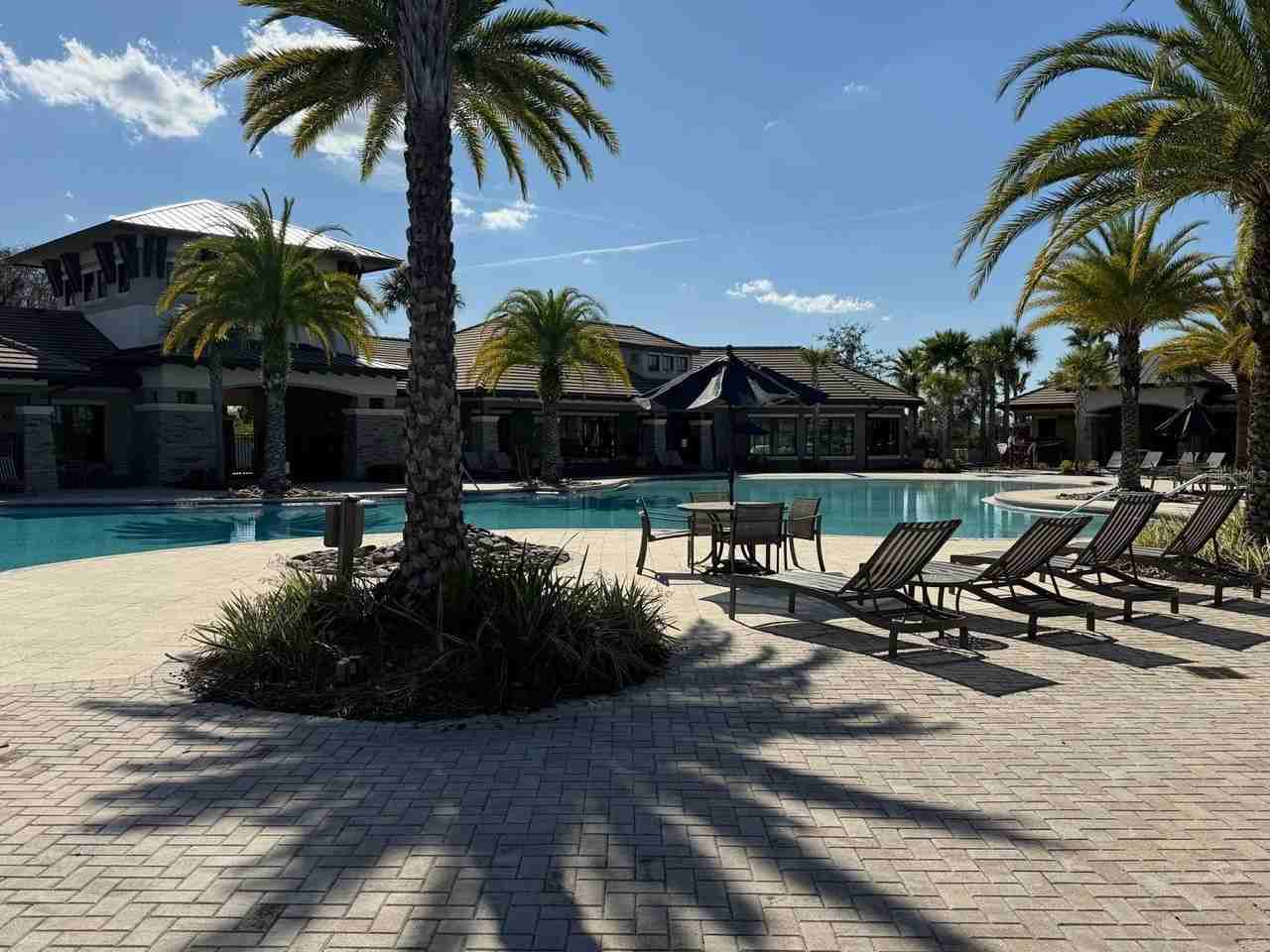 2840 Chantilly Ave - Photo 4 of 9