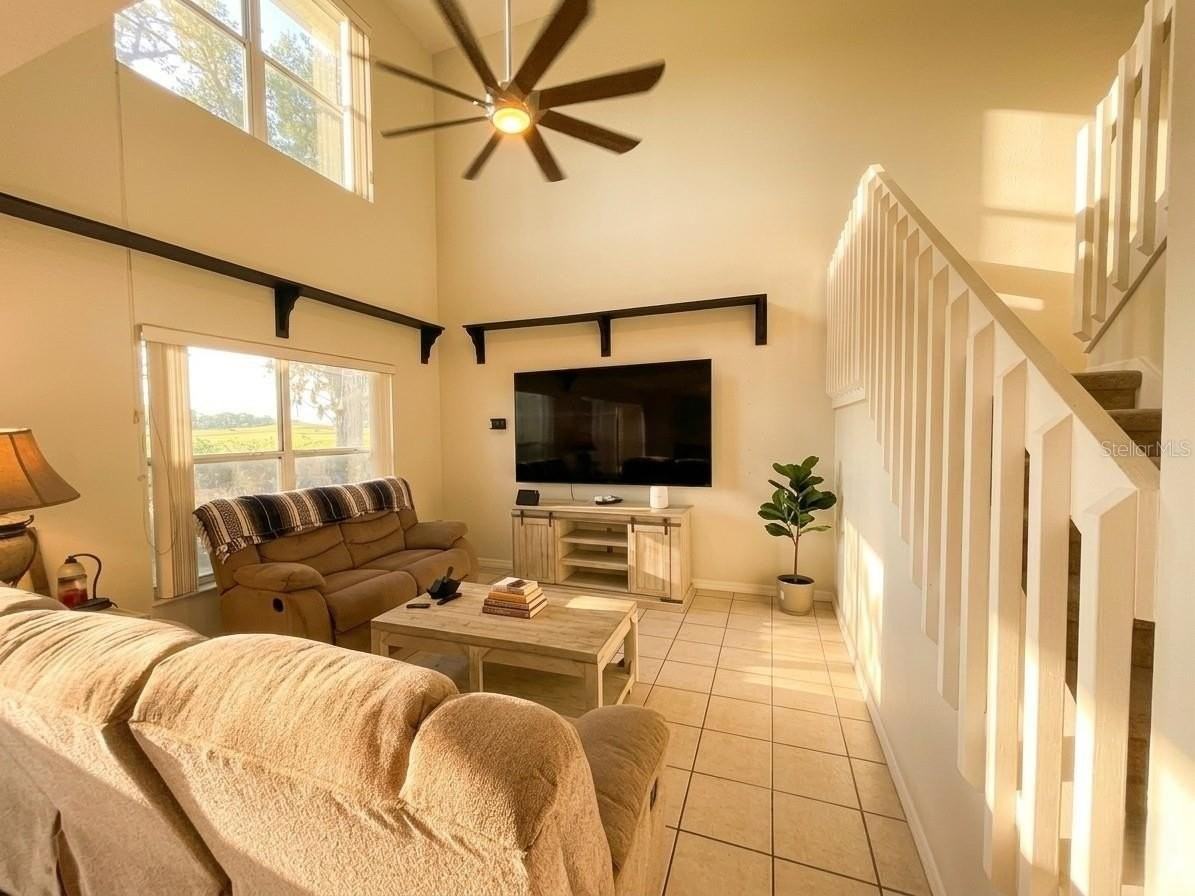 2487 Saint Augustine Blvd - Photo 3 of 20