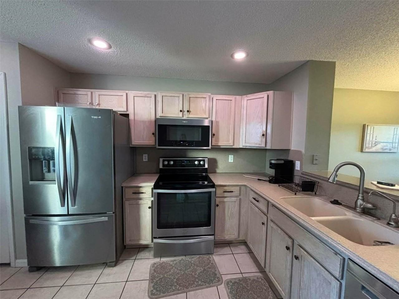 2487 Saint Augustine Blvd - Photo 5 of 20