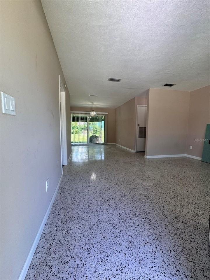 4363 Cassius St - Photo 3 of 26