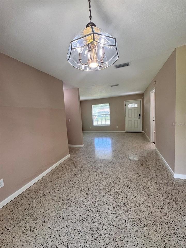 4363 Cassius St - Photo 4 of 26