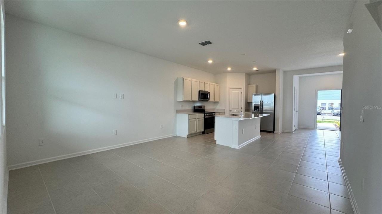 325 Sol Vista Dr - Photo 5 of 28