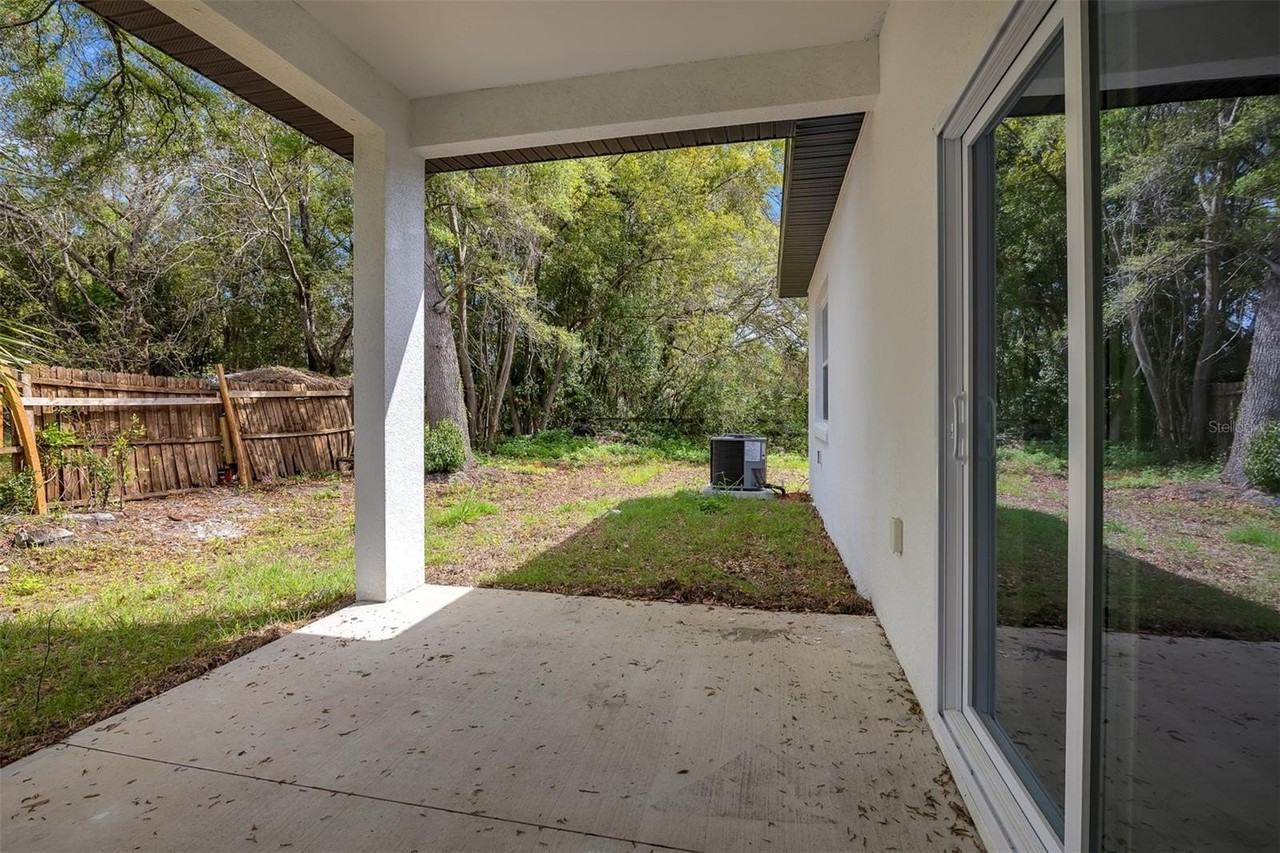 1221 Sw 5th St - Photo 7 of 7