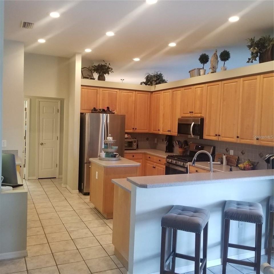 6218 Bridgevista Dr - Photo 7 of 25