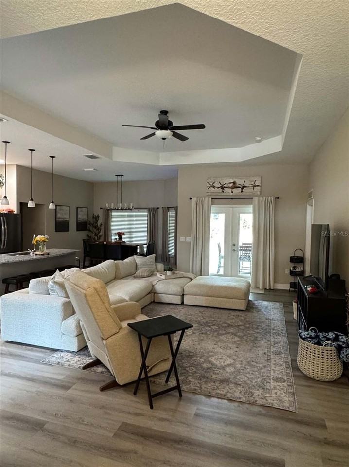 172 Linder Dr - Photo 4 of 39