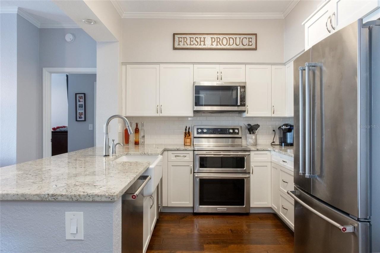 200 4th Ave S #329 - Photo 3 of 22