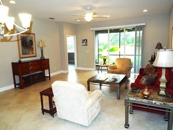 15628 Aurora Lake Cir - Photo 2 of 30