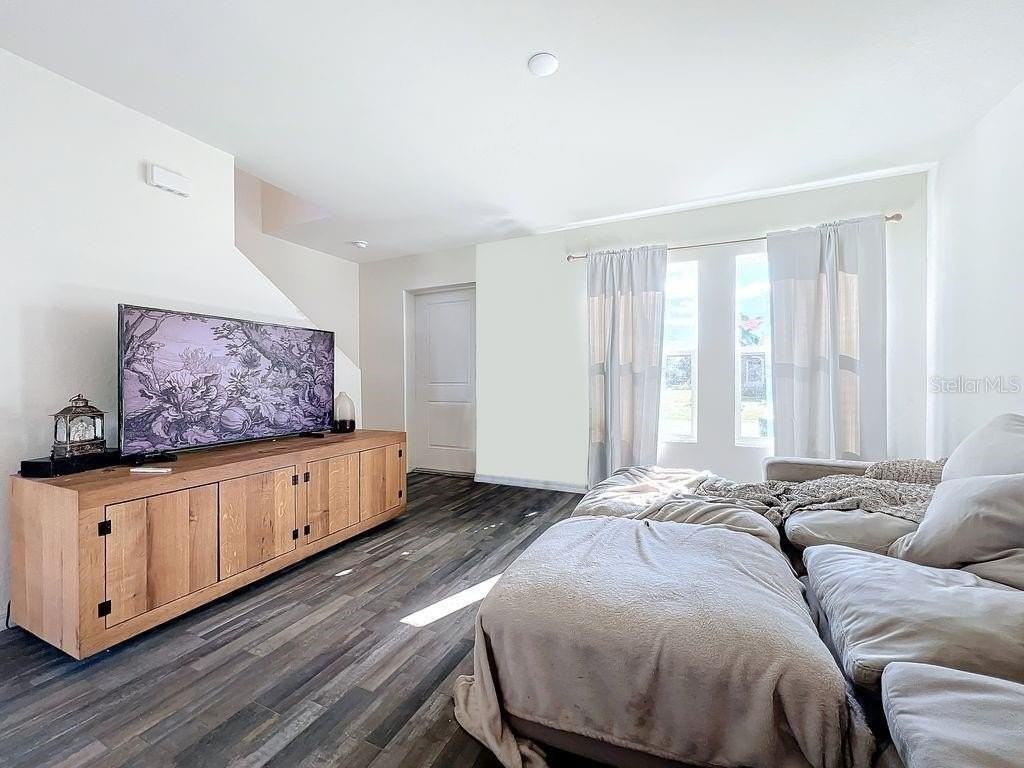 17209 Sabrina Cir - Photo 5 of 22