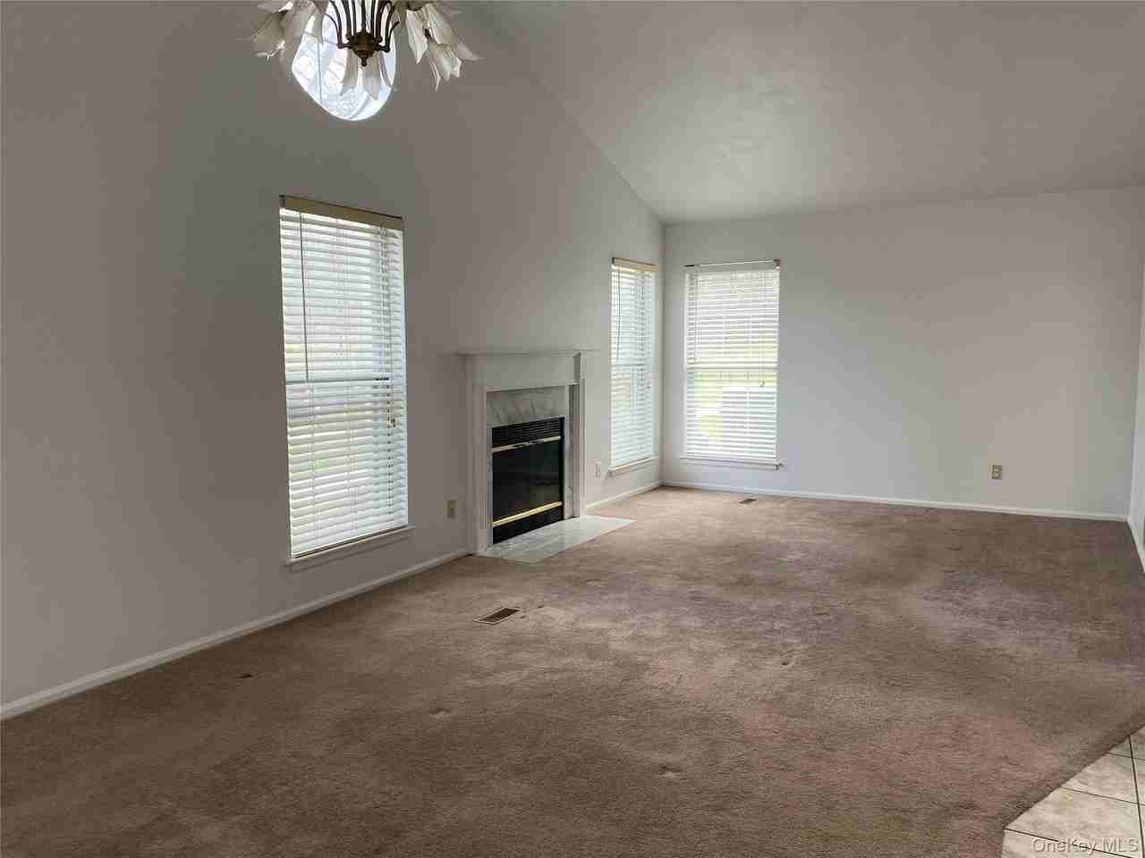 50 Olde Wagon Rd - Photo 2 of 27