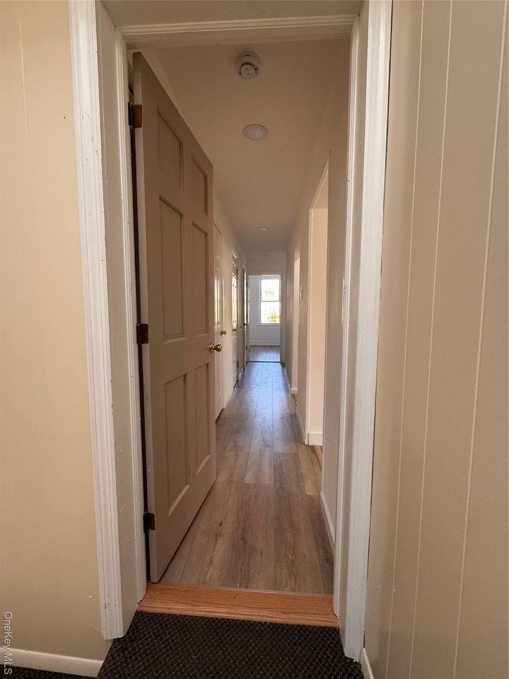 6235 65th St Unit 2 - Photo 3 of 9