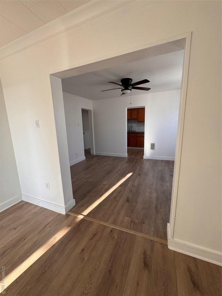 6235 65th St Unit 2 - Photo 6 of 9