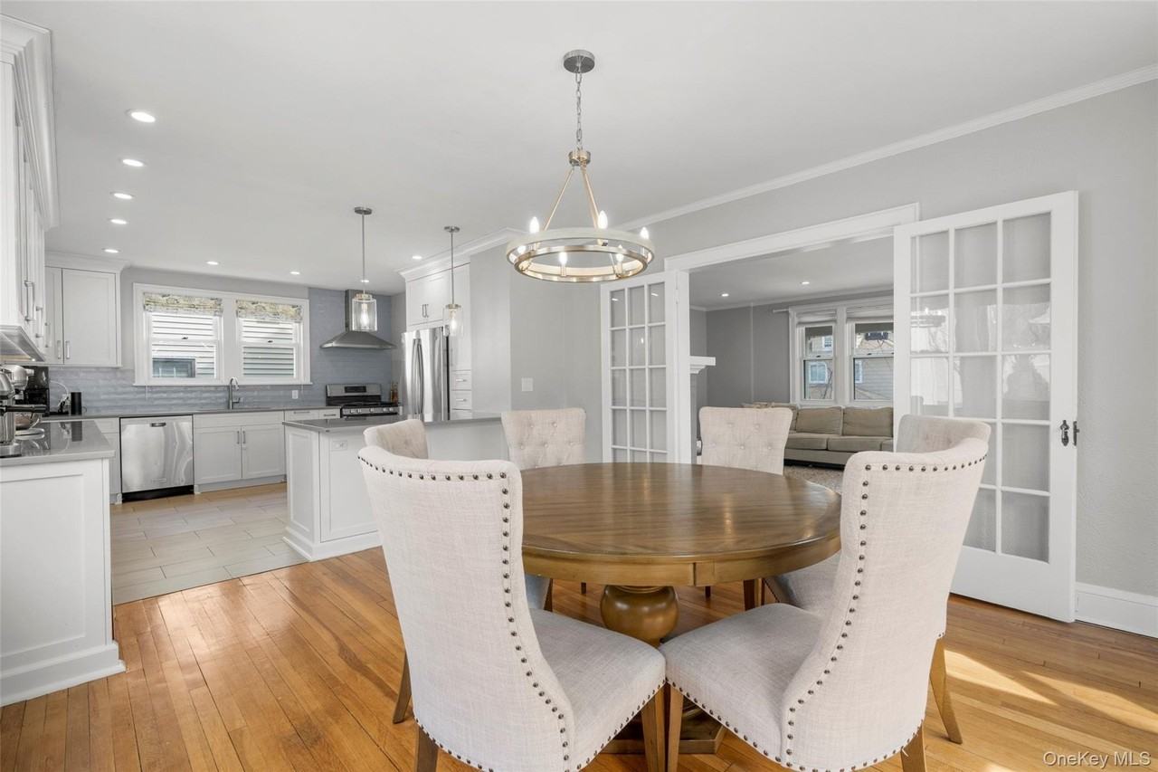 70 Breckenridge Ave - Photo 7 of 27