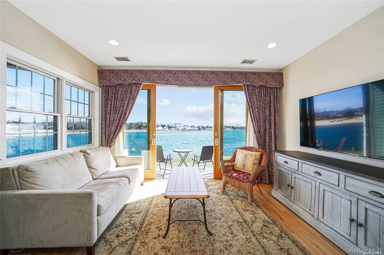 40 Stirling Cv - Photo 7 of 27