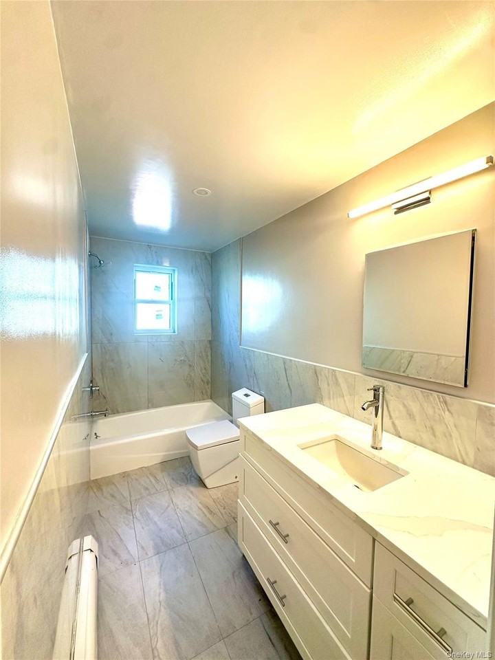 495 Kimball Ave 1st Fl - Photo 6 of 10