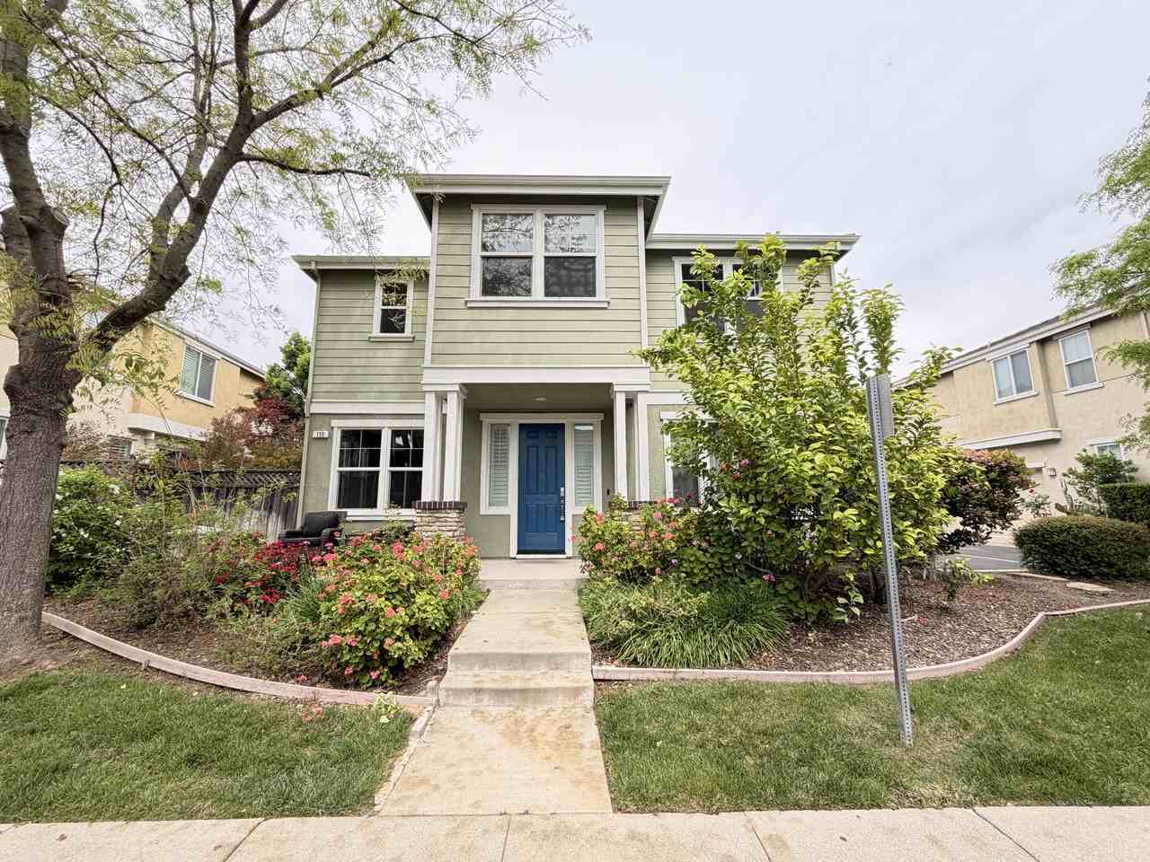 119 Summerfield Drive - Photo 2 of 40