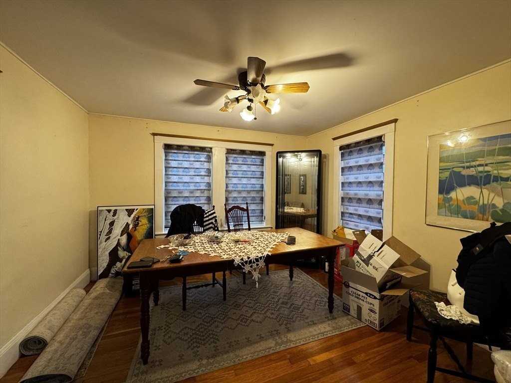 42 Florence St Unit 1 - Photo 4 of 9