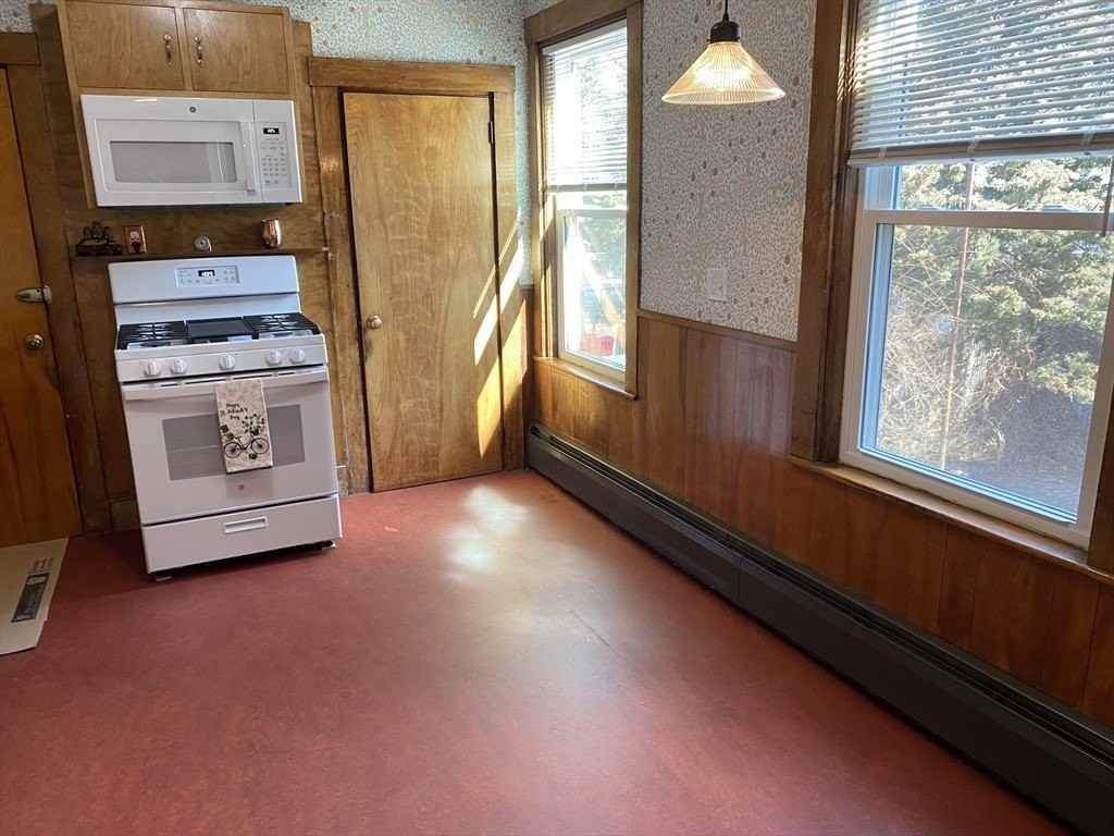 230 W 5th St Unit 2 - Photo 2 of 14