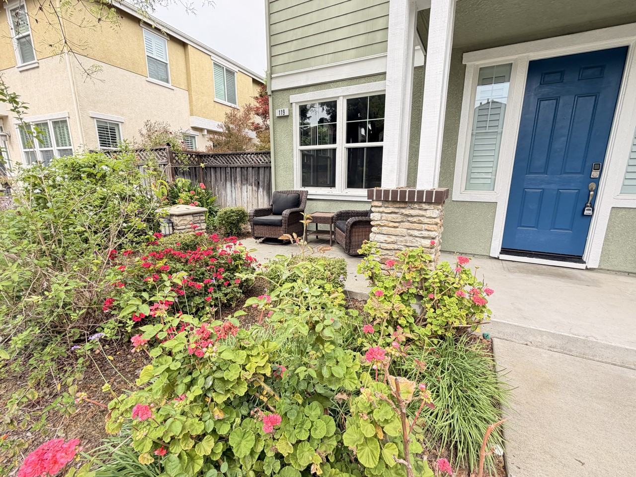 119 Summerfield Drive - Photo 5 of 40