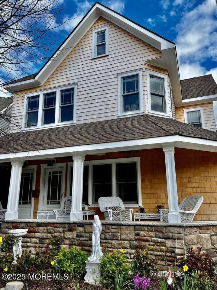 504 Emory St Unit 2 - Photo 2 of 35