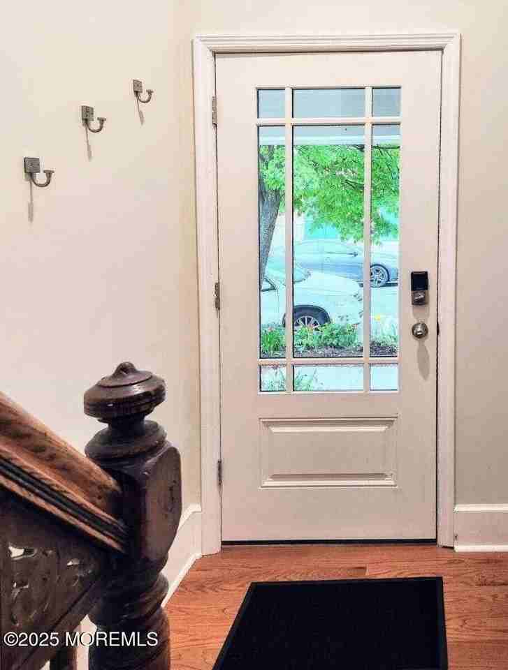 504 Emory St Unit 2 - Photo 6 of 35