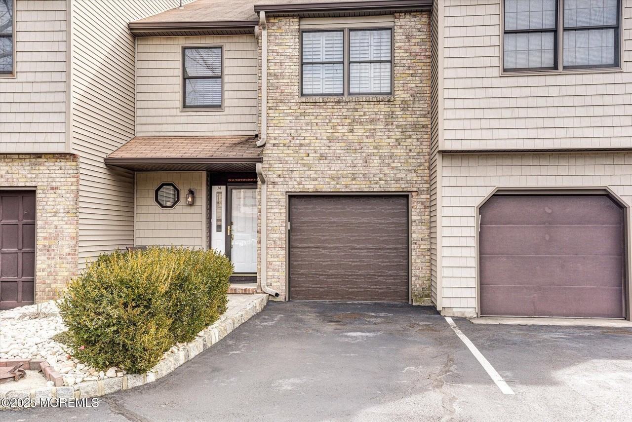 14 Hialeah - Photo 3 of 49