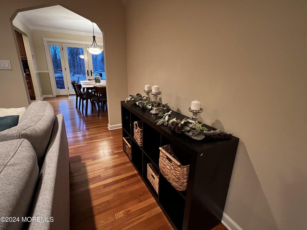 499 W Park Ave - Photo 6 of 23