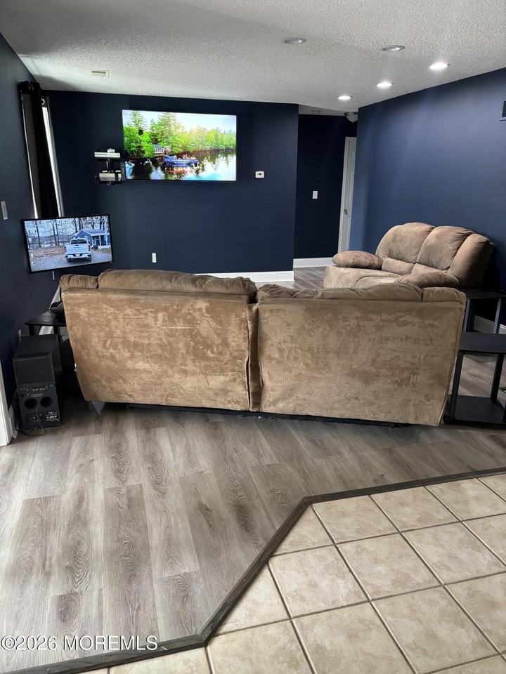 14-1 Providence Ct - Photo 4 of 13