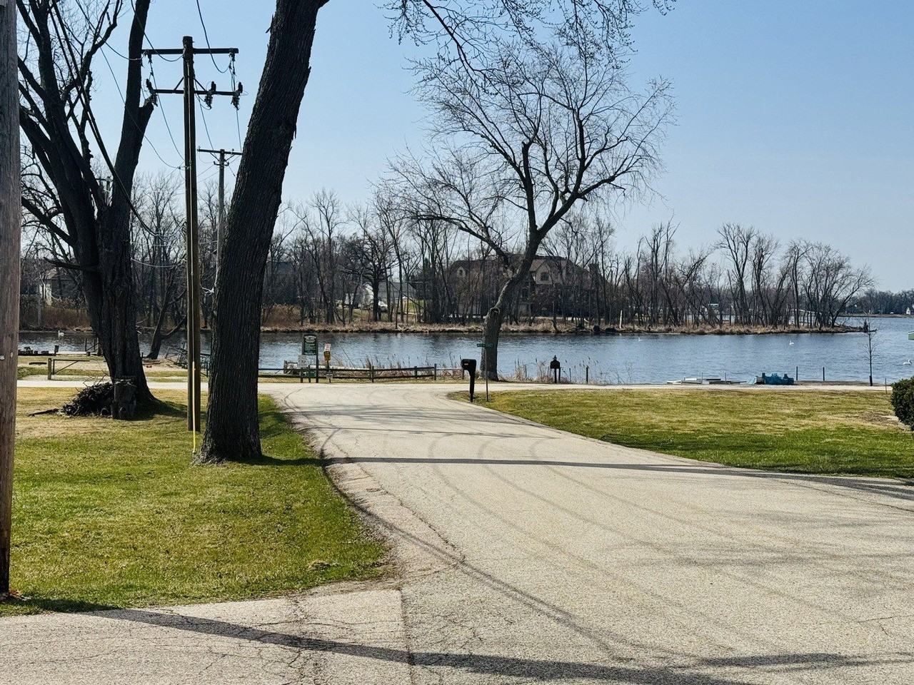 42129 N 2nd Ave - Photo 2 of 16