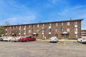 featured image of 239 Gregory St Unit 8