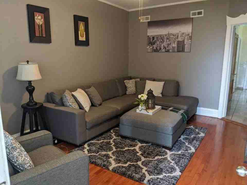 2131 N Lorel Ave Apt 1 - Photo 3 of 8