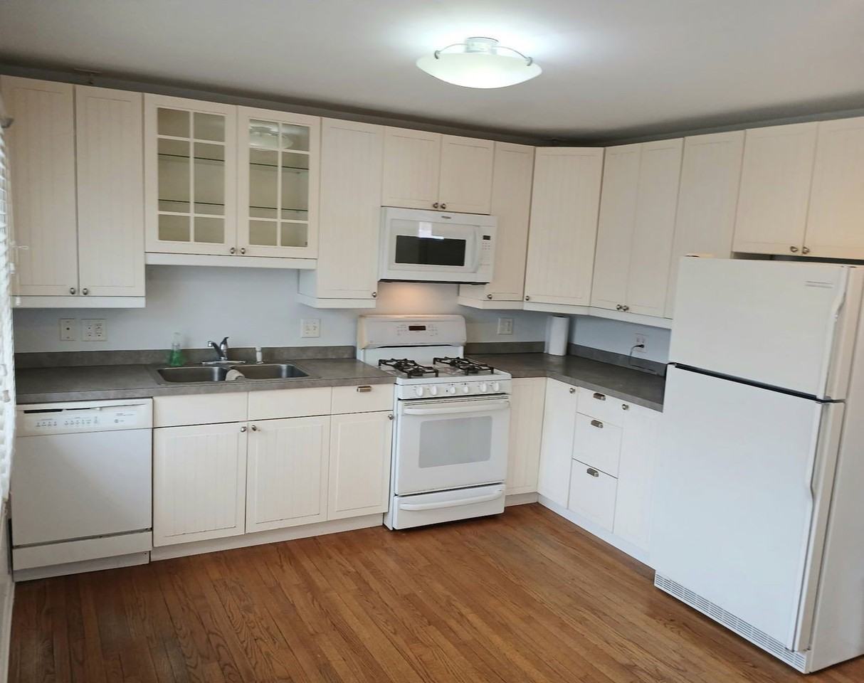 1388 Gardina Vis - Photo 4 of 20