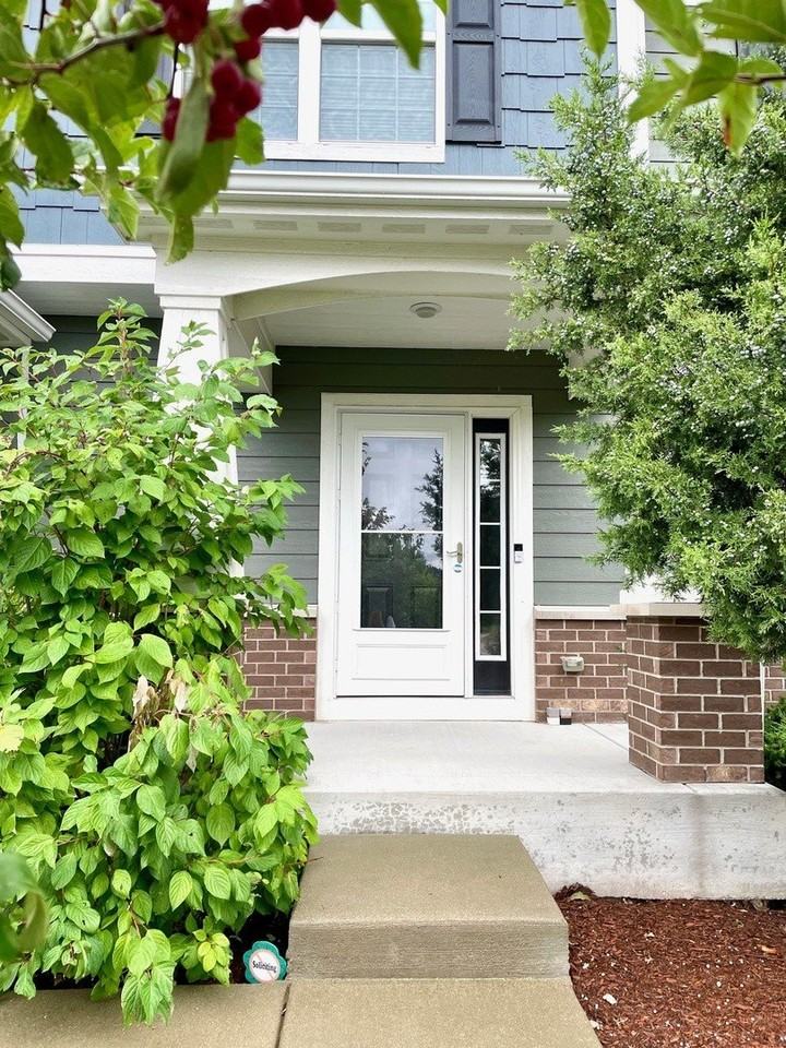 4 Andrew Ln - Photo 2 of 23