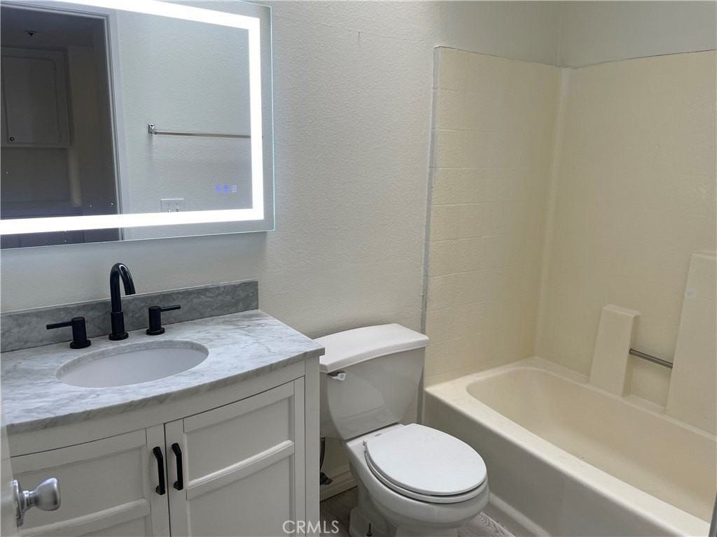 18250 Shamrock St - Photo 6 of 18