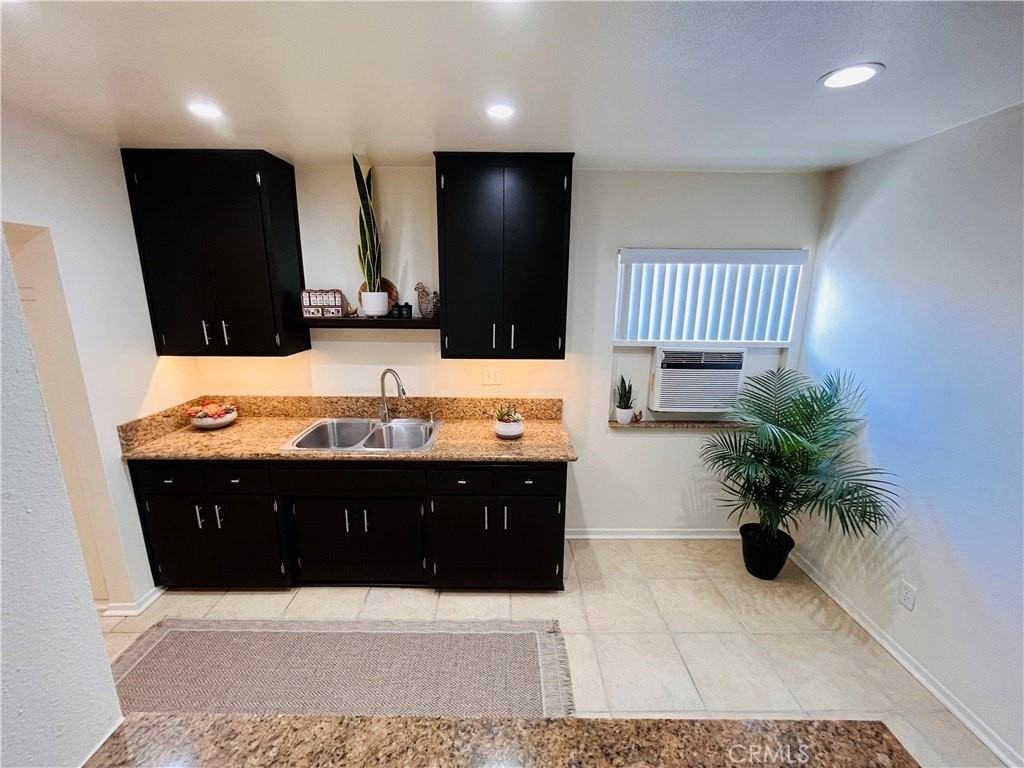 14445 Palmrose Ave #A - Photo 3 of 7