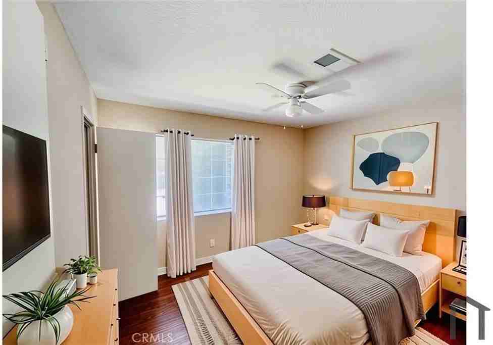 12916 Bloomfield Ave - Photo 6 of 12