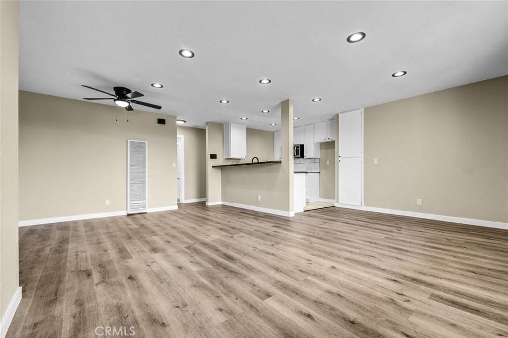 20526 S Western Ave - Photo 6 of 24