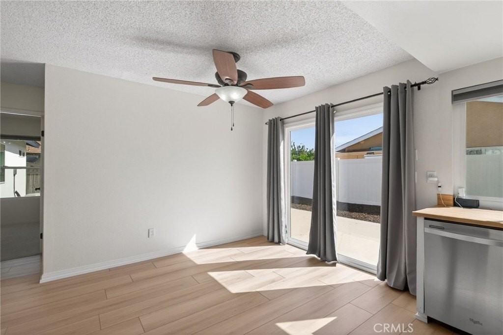 1312 Live Oak Ct #1 - Photo 7 of 31