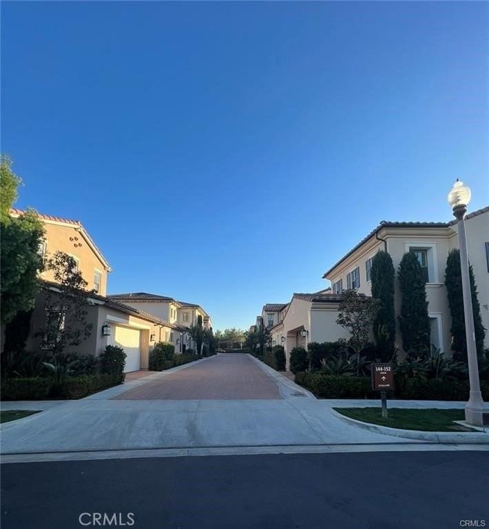 146 Stallion - Photo 3 of 37