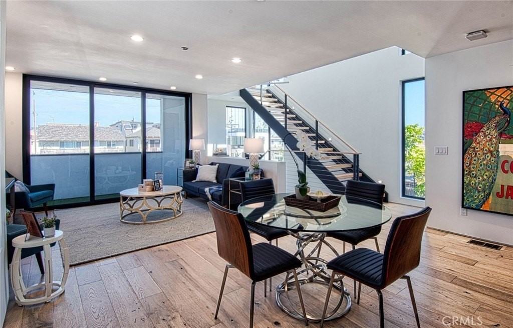 1045 W Balboa Blvd - Photo 5 of 18