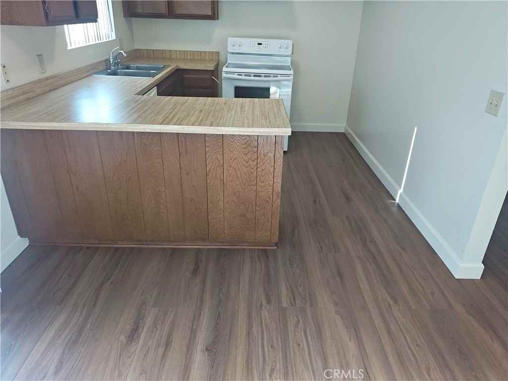 15907 La Forge St #C - Photo 4 of 12