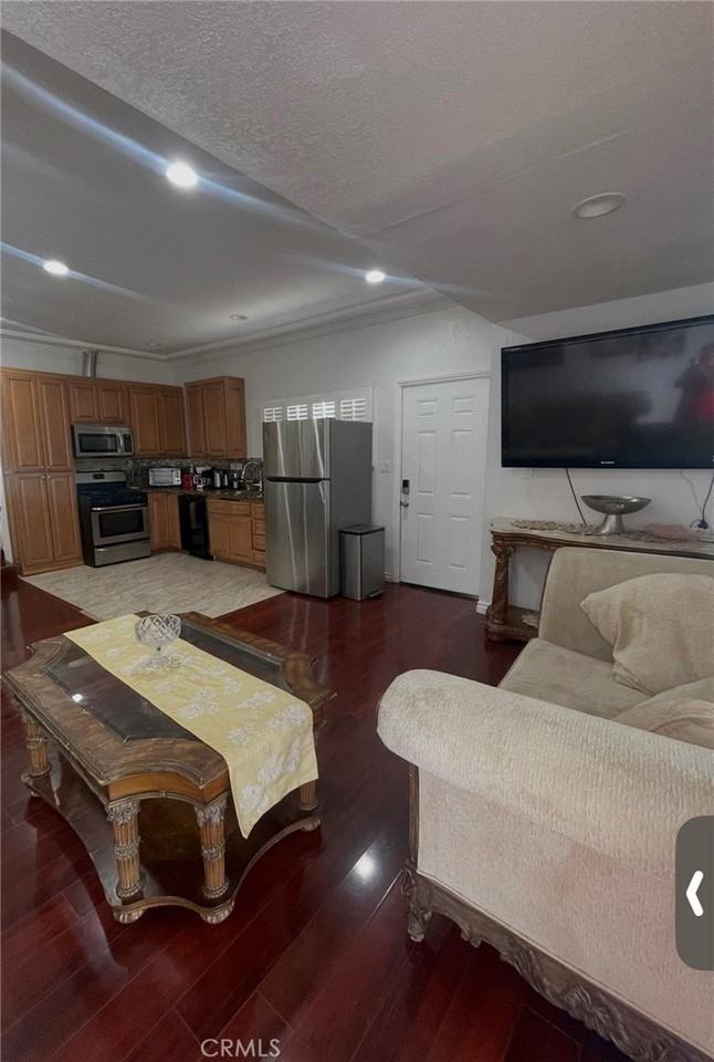 620 N Janss Way #2 - Photo 3 of 12