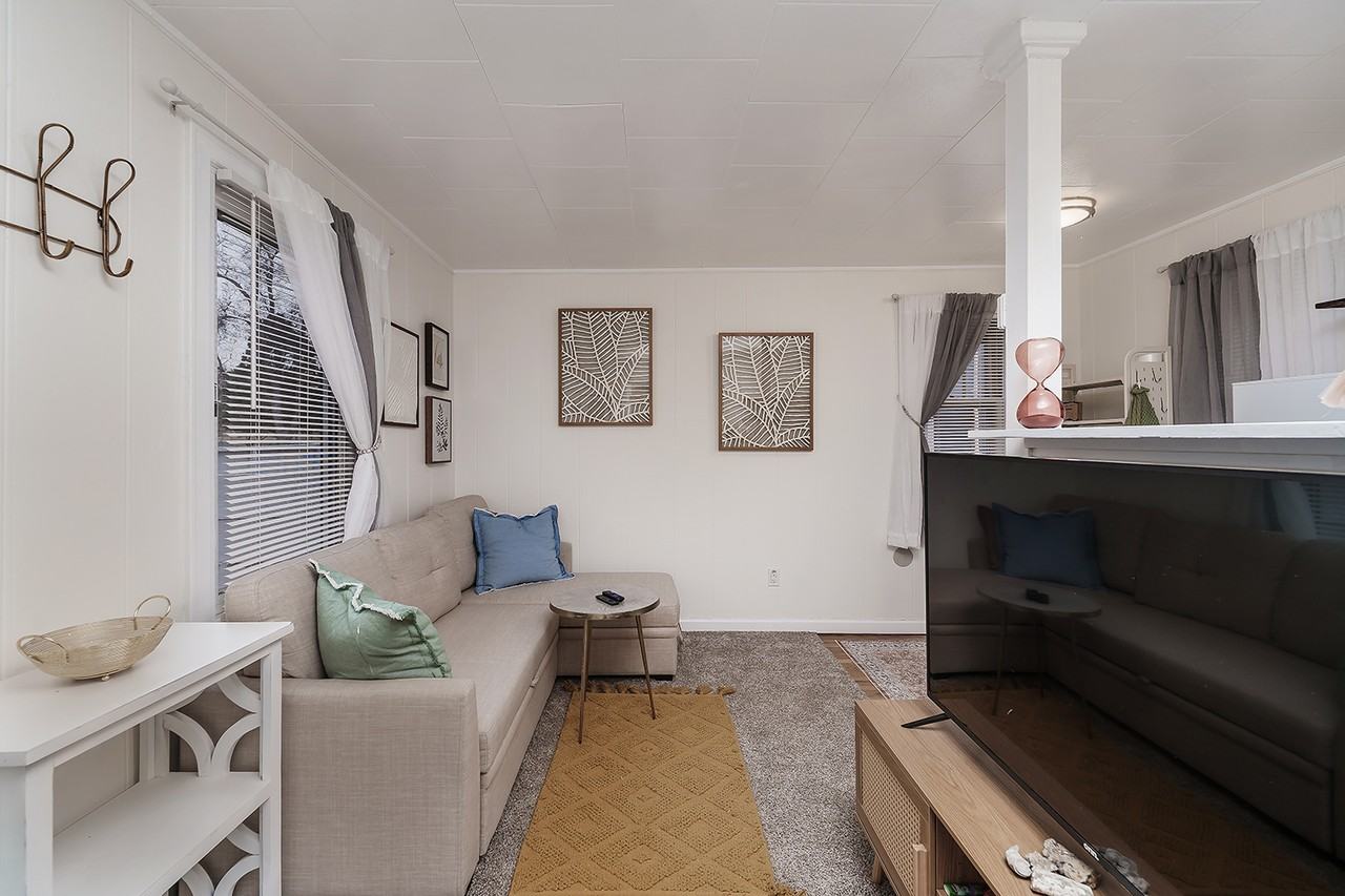 1715 3rd St W #1 - Photo 2 of 15