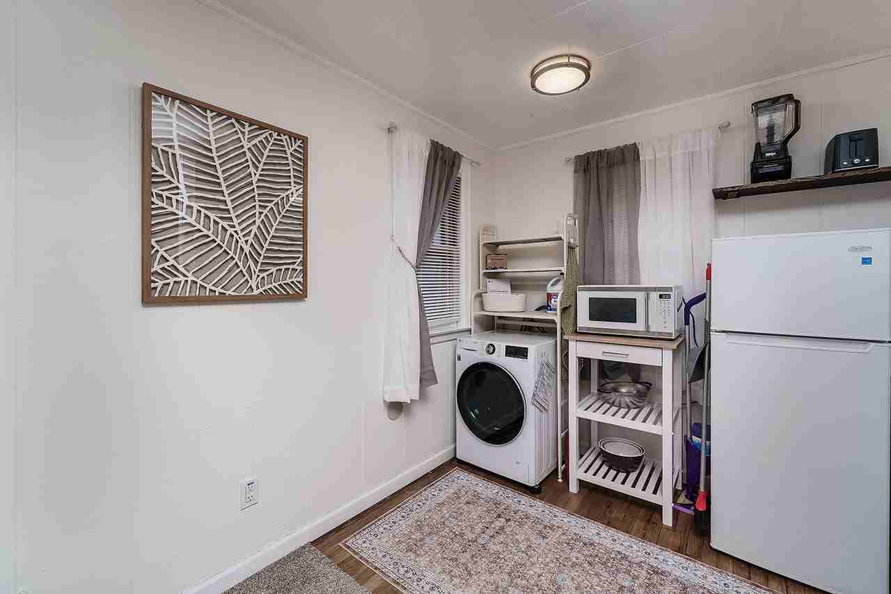 1715 3rd St W #1 - Photo 3 of 15