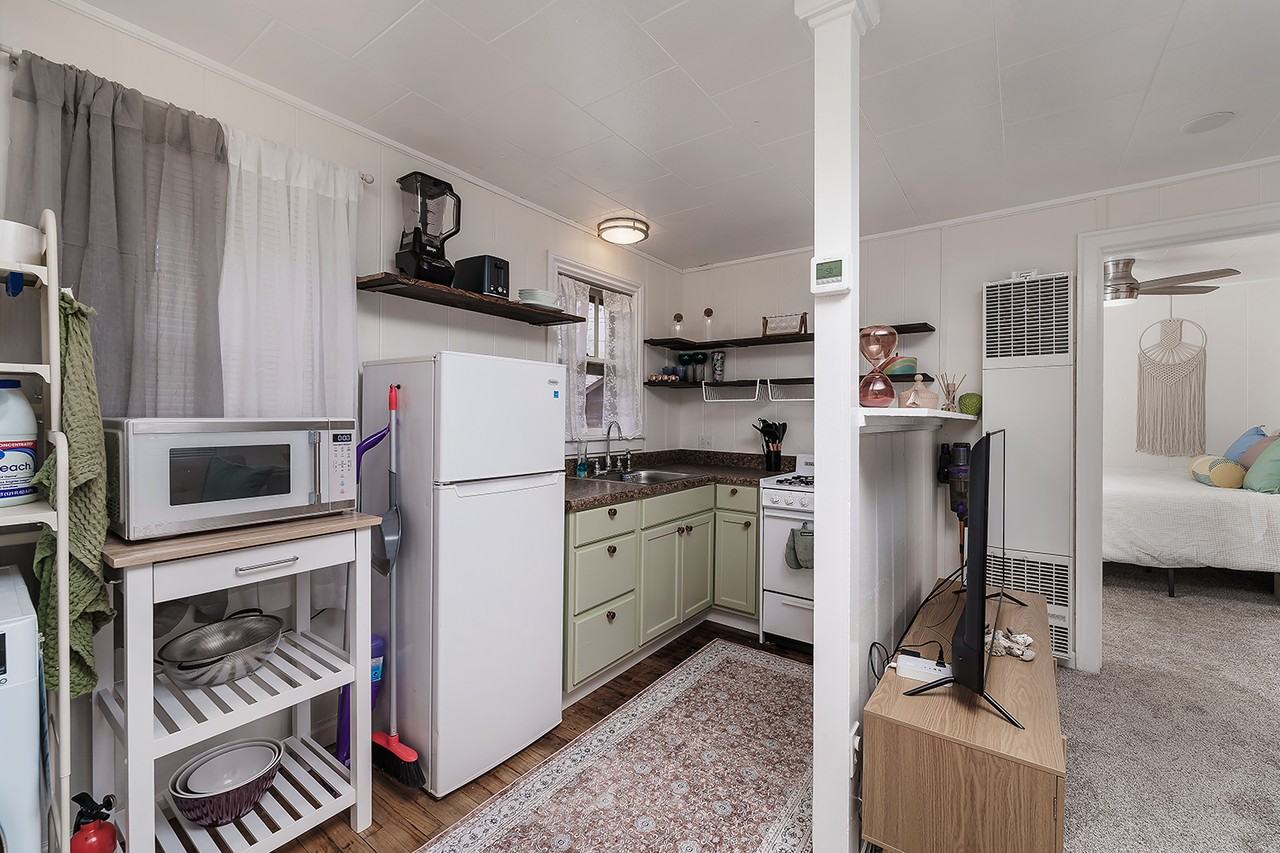 1715 3rd St W #1 - Photo 4 of 15